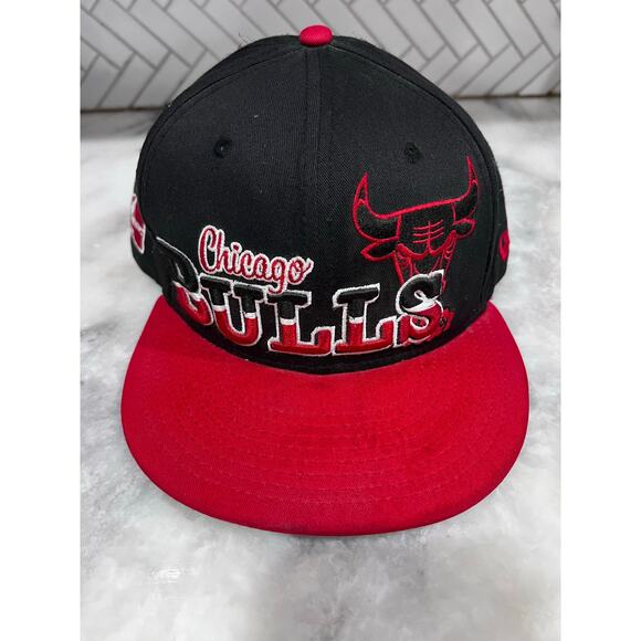 New Era 9FIFTY Chicago Bulls Hardwood Classics Snapback Hat Black Red NBA Cap - Picture 1 of 9